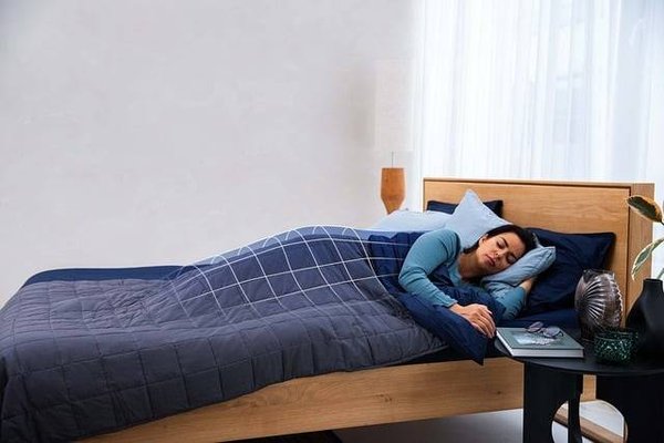 Découvrez le Confort Ultime : C'est Quoi un Matelas Hybride et Pourquoi Choisir cette Technologie pour Votre Sommeil?